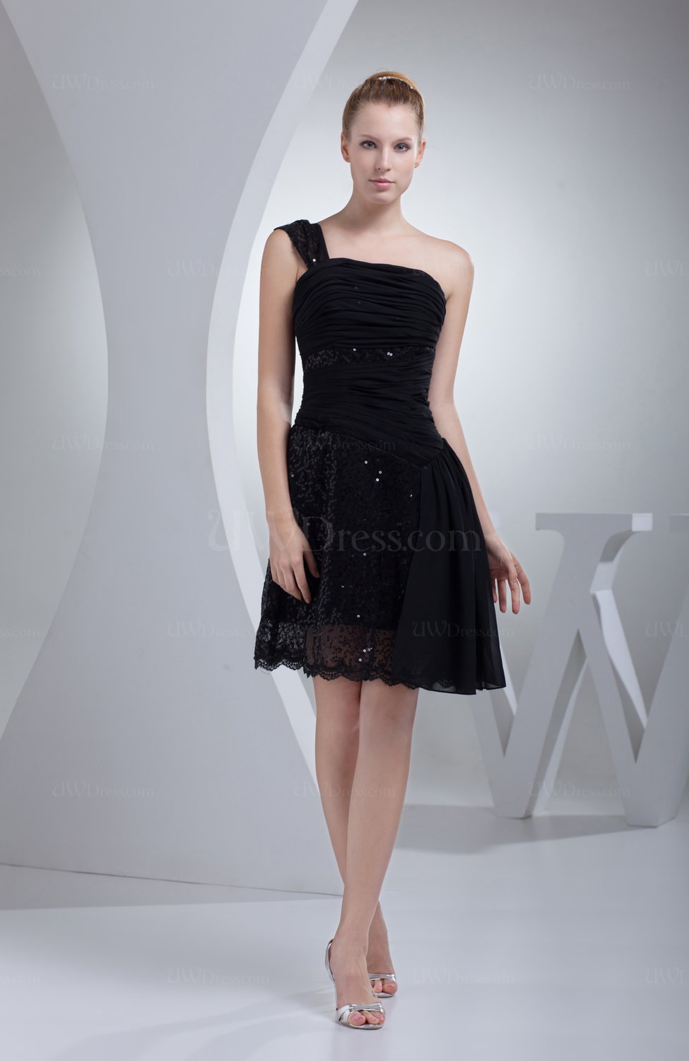 Black Casual A-line Sleeveless Chiffon Mini Sequin Graduation Dresses ...
