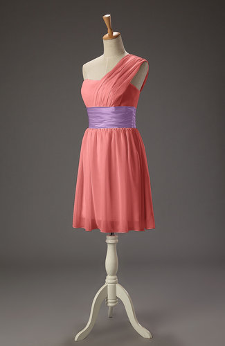 Cute A-line Sleeveless Zipper Ribbon Prom Dresses